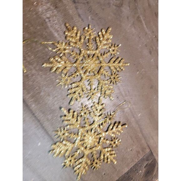 Gold Glitter Snowflake ornament xmas set - Picture 2 of 3